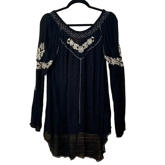 Free People Black Peasant Tunic Mini Dress Ivory Floral Embroidery High Low - Picture 2 of 6